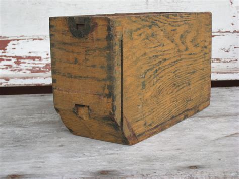 ww1 wooden ammo box